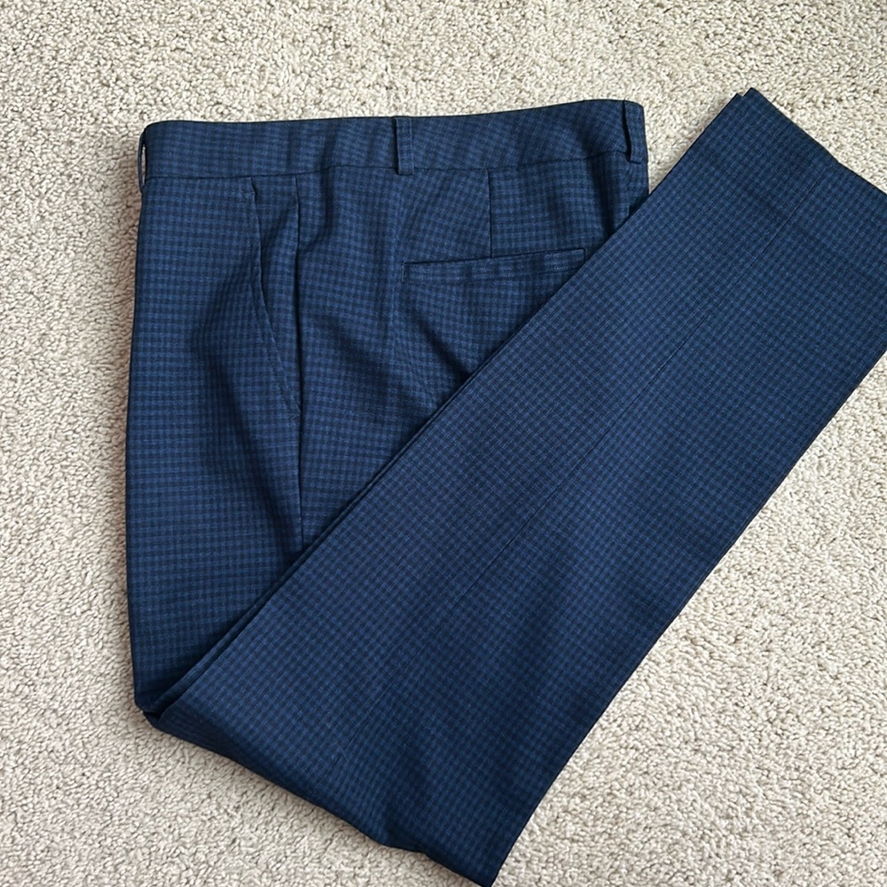 Excellent used condition Banana Republic, Ryan dress pants